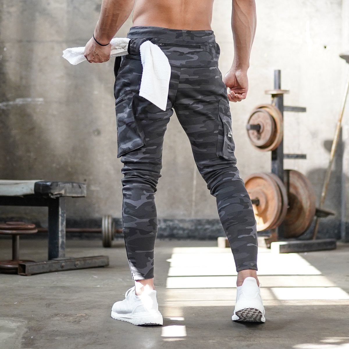 Men’s Camouflage Athletic Pants