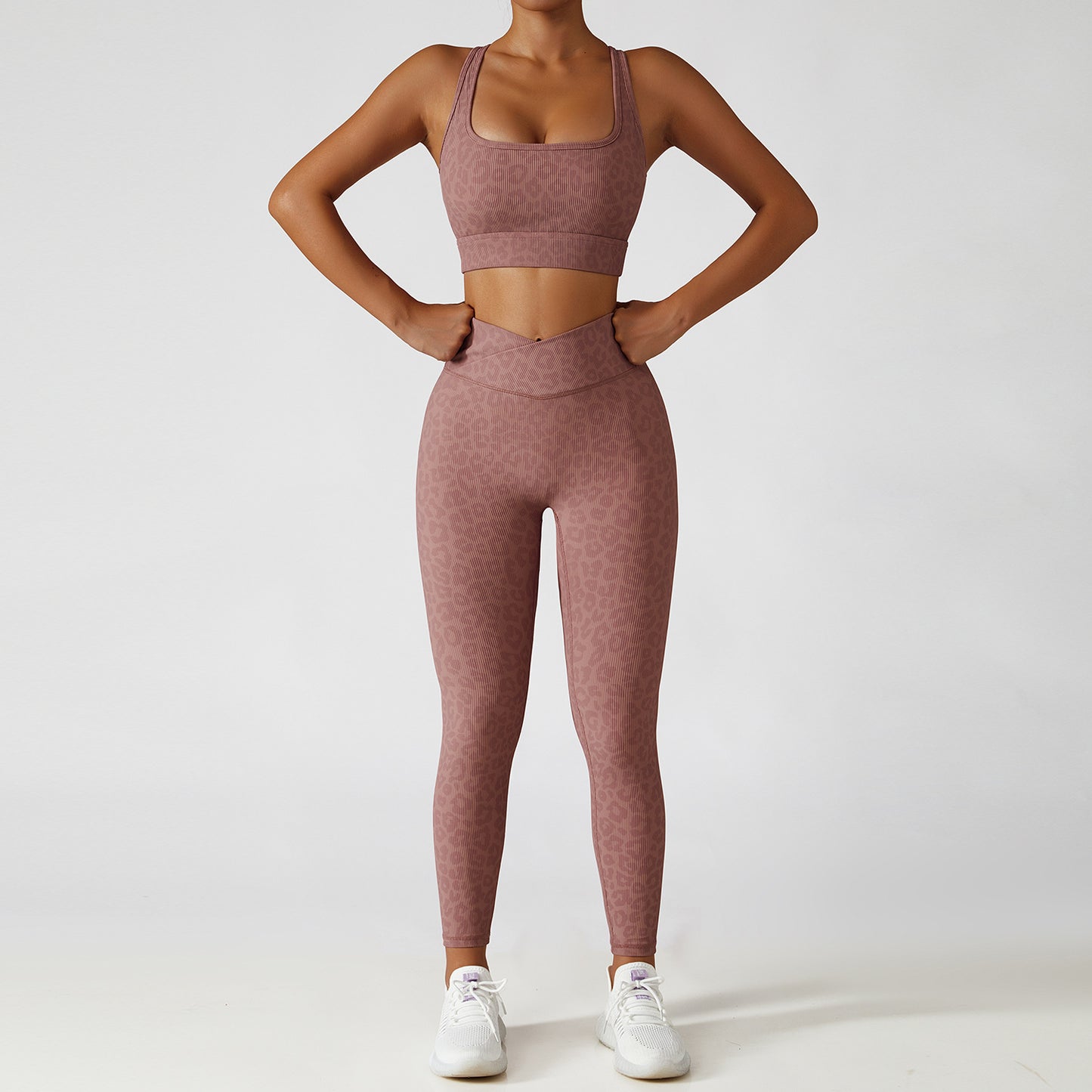 Women's Top and Bottom Yoga Clothing Set