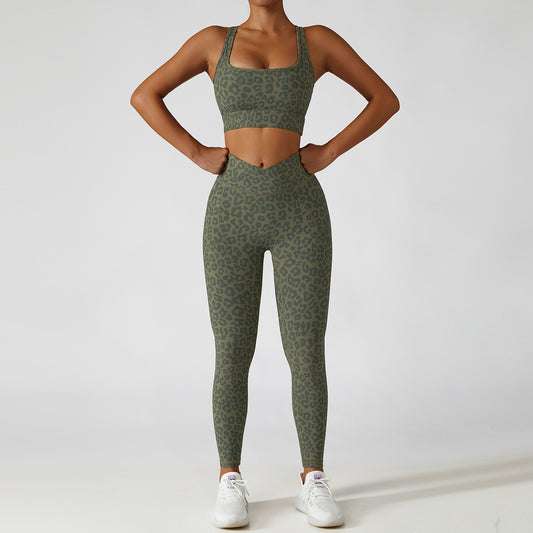 Women's Top and Bottom Yoga Clothing Set