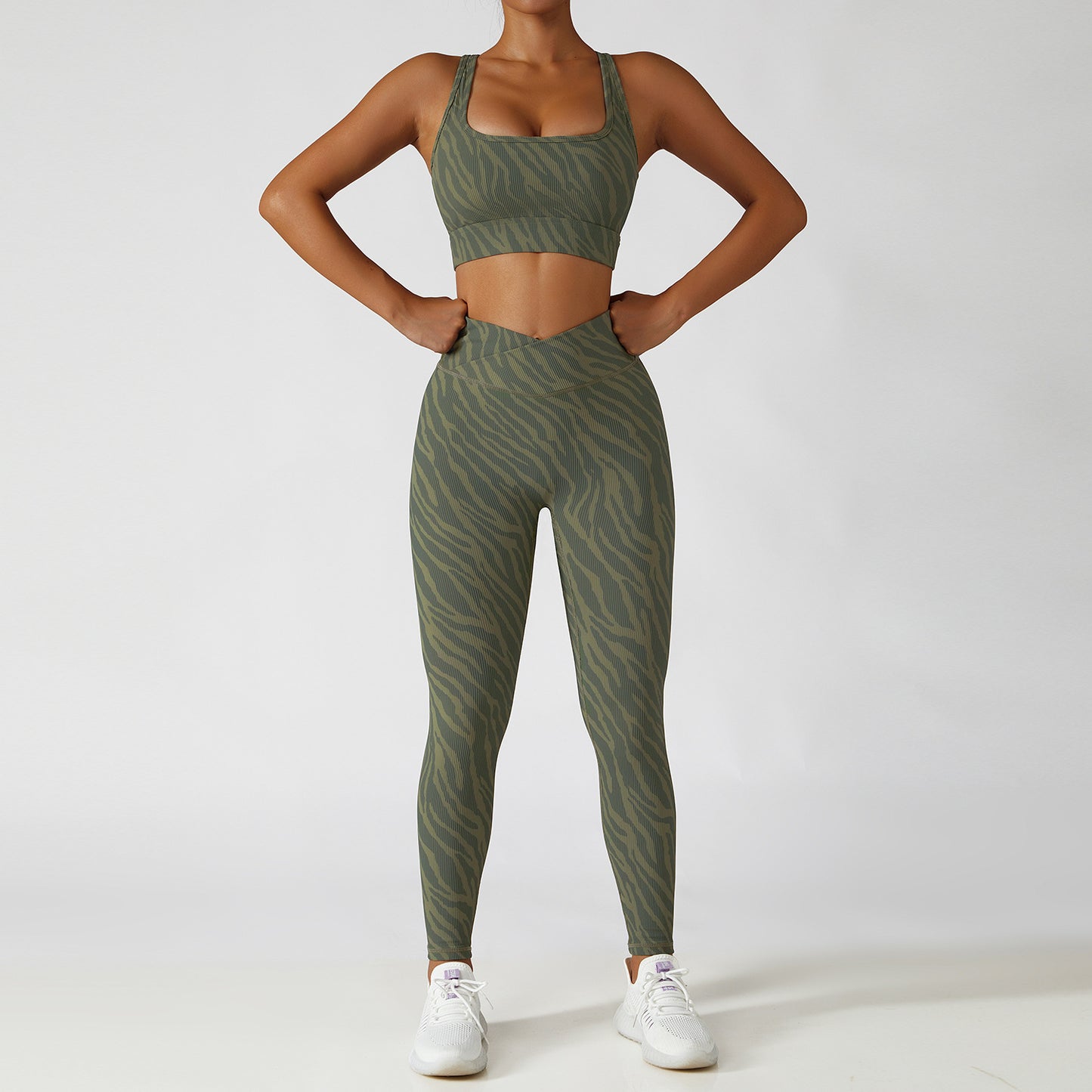 Women's Top and Bottom Yoga Clothing Set